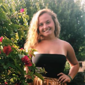 Meet your Posher, Hailey